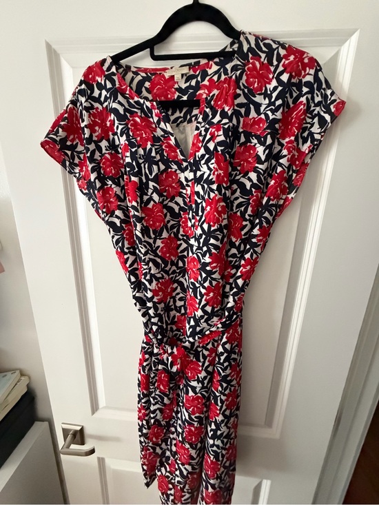 Talbots Dresses & Skirts - Talbots Red and Navy Floral Midi Dress